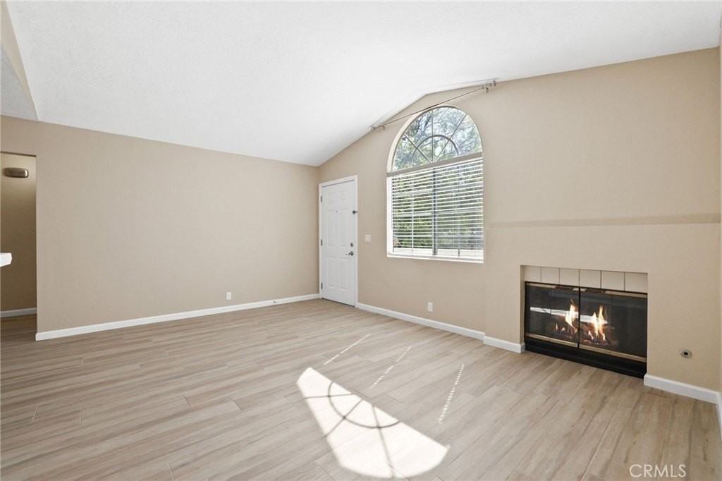 83 Gaviota - Photo 3 of 29