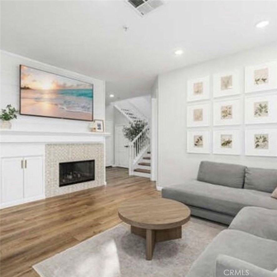 45 Trofello Ln - Photo 3 of 12