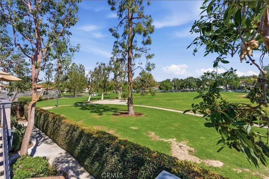 24389 Avenida De Los Ninos #54 - Photo 3 of 26