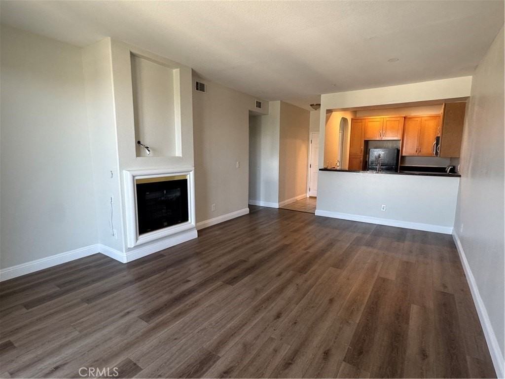 555 Maine Ave #316