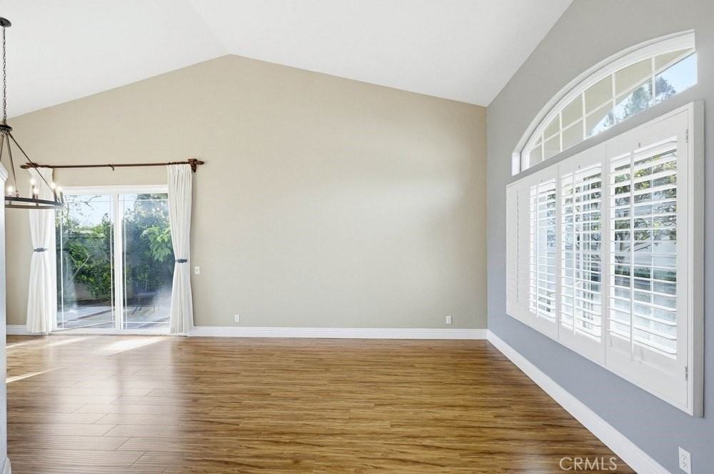 34 Laconia - Photo 6 of 50