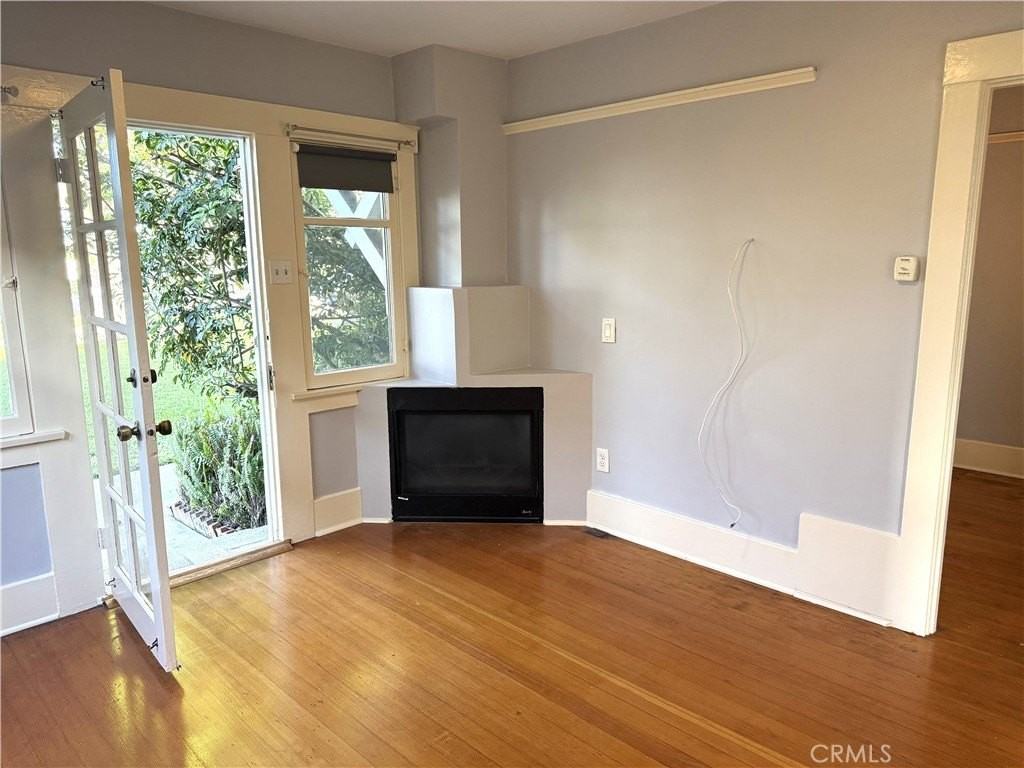 509 Electric Ave - Photo 2 of 9