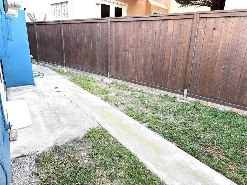 509 Electric Ave - Photo 7 of 9