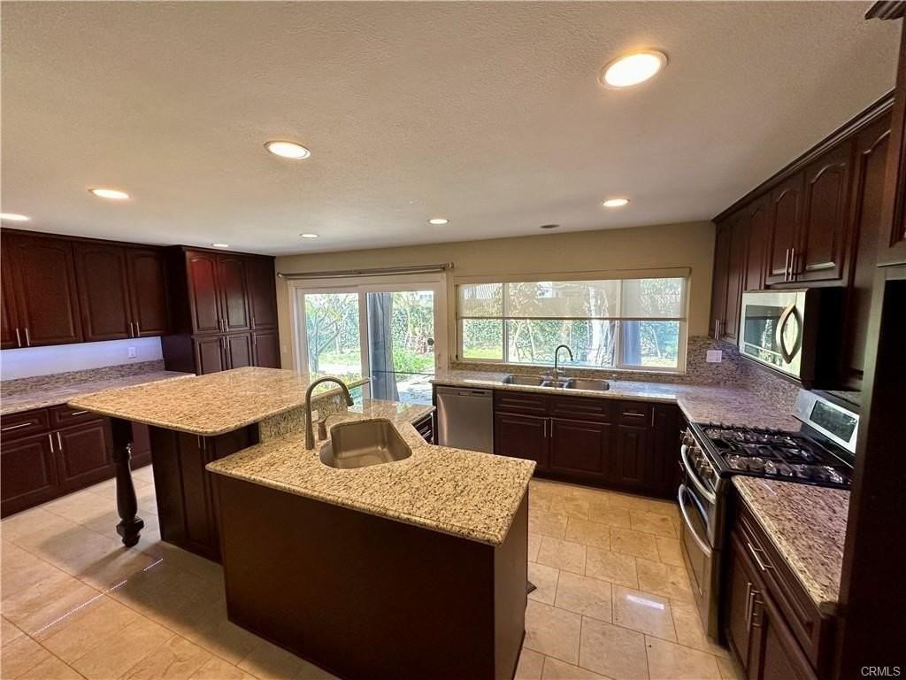 17631 Mapes Ave - Photo 5 of 8