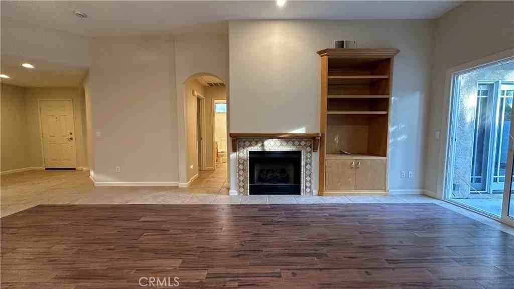 30870 Loire Ct - Photo 2 of 28