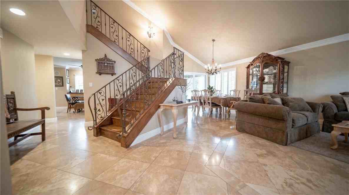 2685 Placerville Ct - Photo 4 of 12