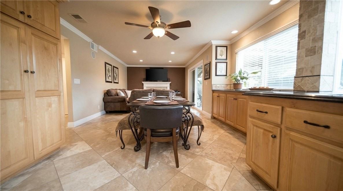 2685 Placerville Ct - Photo 7 of 12