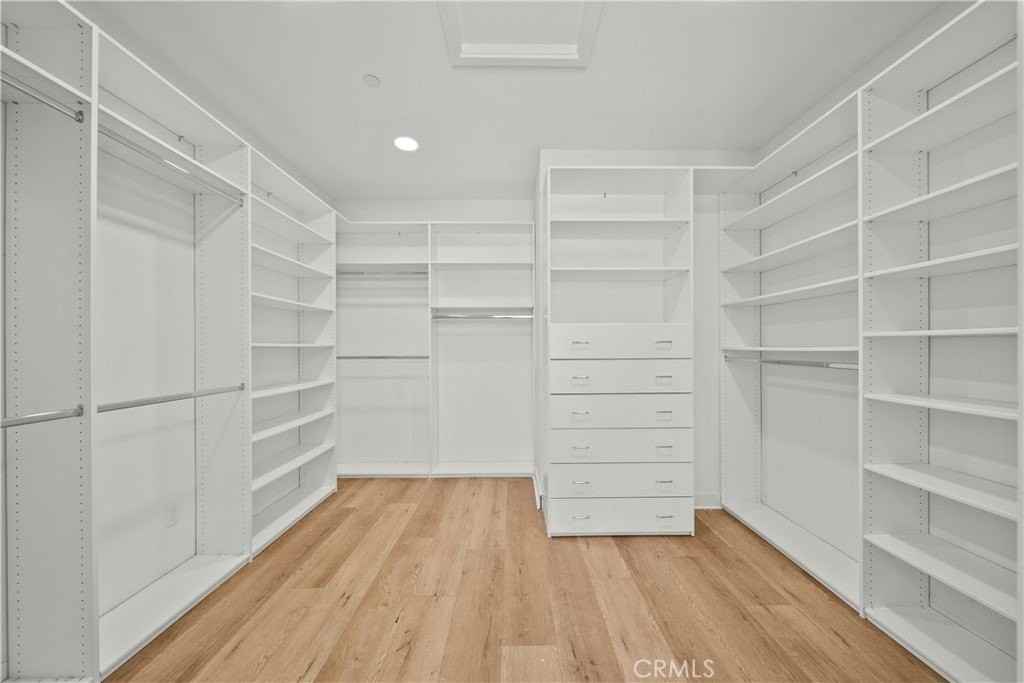 17715 Hillside Way - Photo 7 of 15