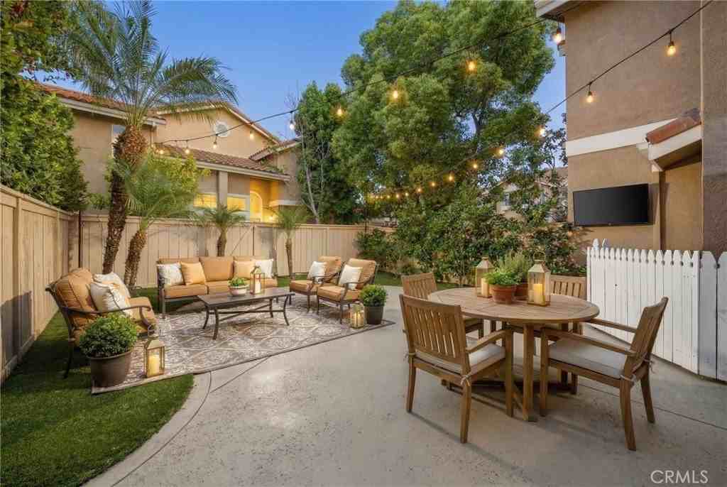 4831 Parma Dr - Photo 3 of 41