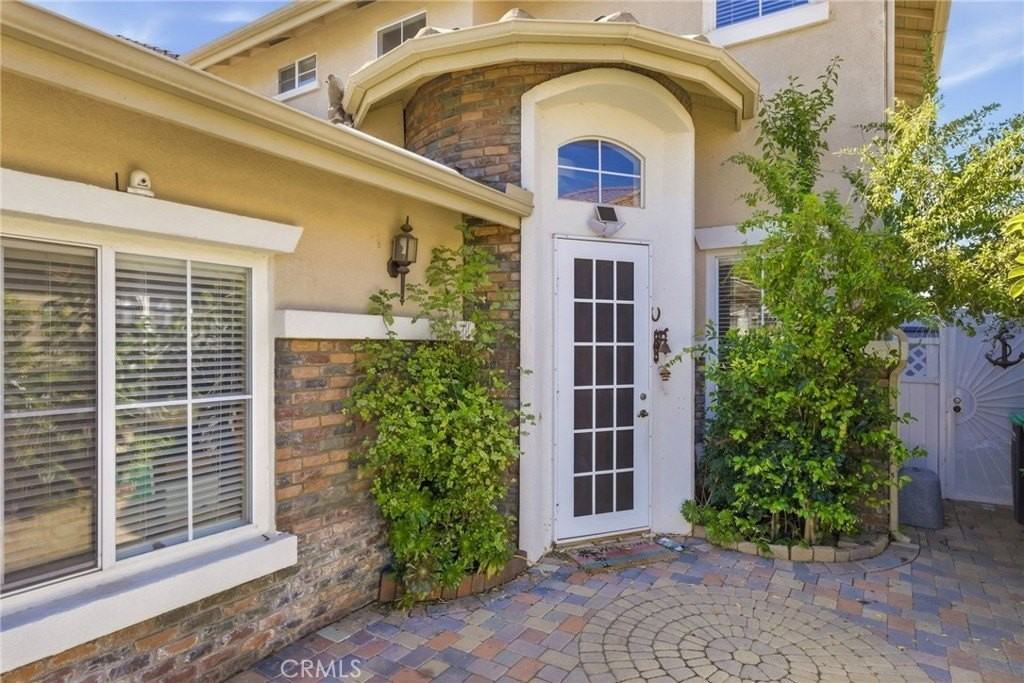 32935 Adelante St - Photo 6 of 50