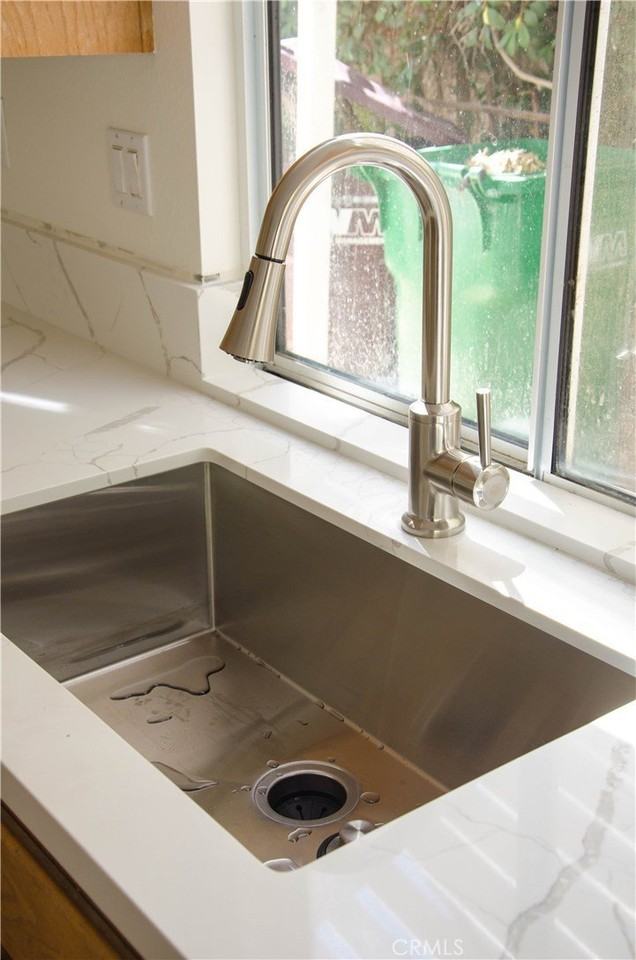 23780 Golden Pheasant Ln - Photo 5 of 27