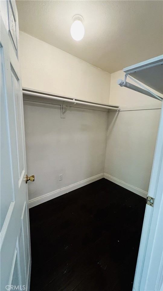 1452 Cranmer Dr - Photo 5 of 6