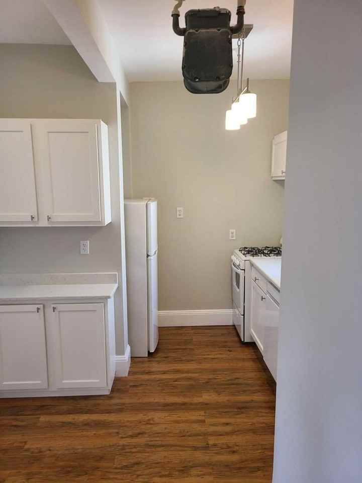 1199 Commonwealth Ave - Photo 2 of 8