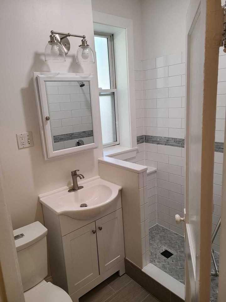 1199 Commonwealth Ave - Photo 3 of 8