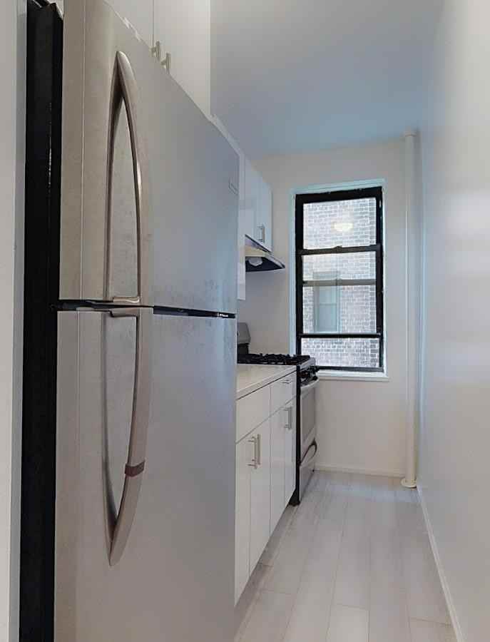 200 Haven Ave - Photo 4 of 5