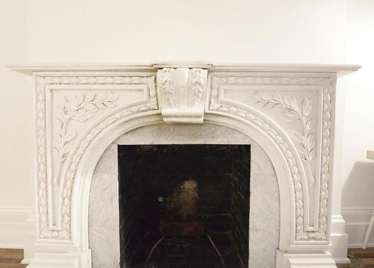 112 E 61st St - Photo 4 of 10