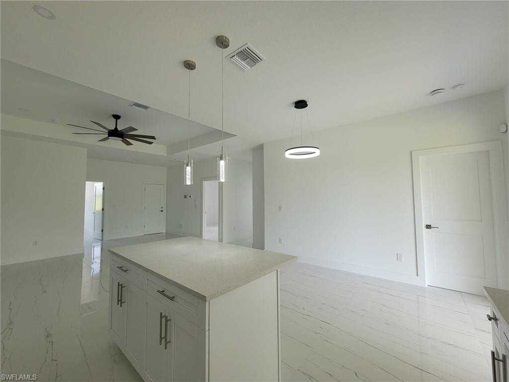 886 Milwaukee Blvd - Photo 7 of 20