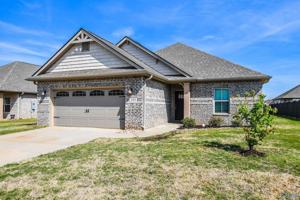 featured image of 105 Missouri Dr