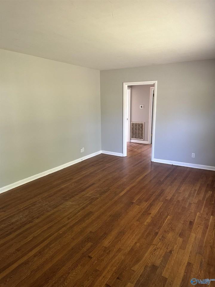 2113 Norris Rd Nw - Photo 2 of 19