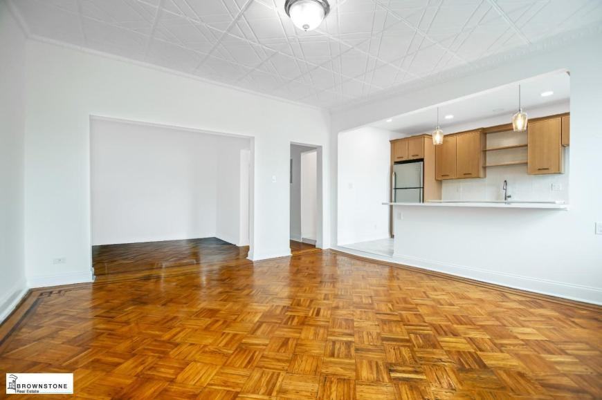 81 1st Pl - Photo 3 of 10