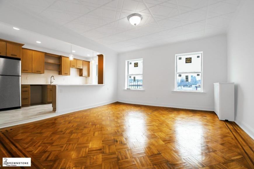 81 1st Pl - Photo 4 of 10