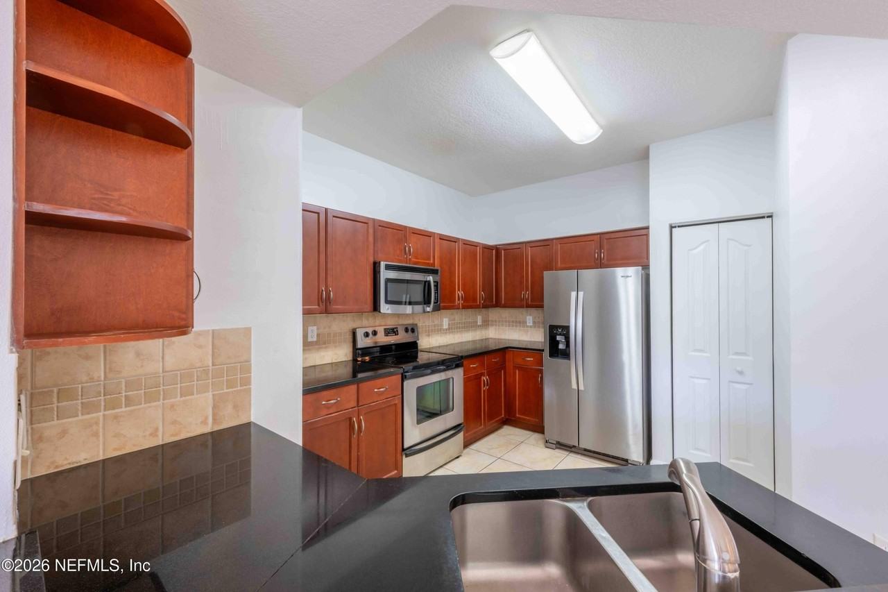 10435 Midtown Pkwy #344 - Photo 4 of 33