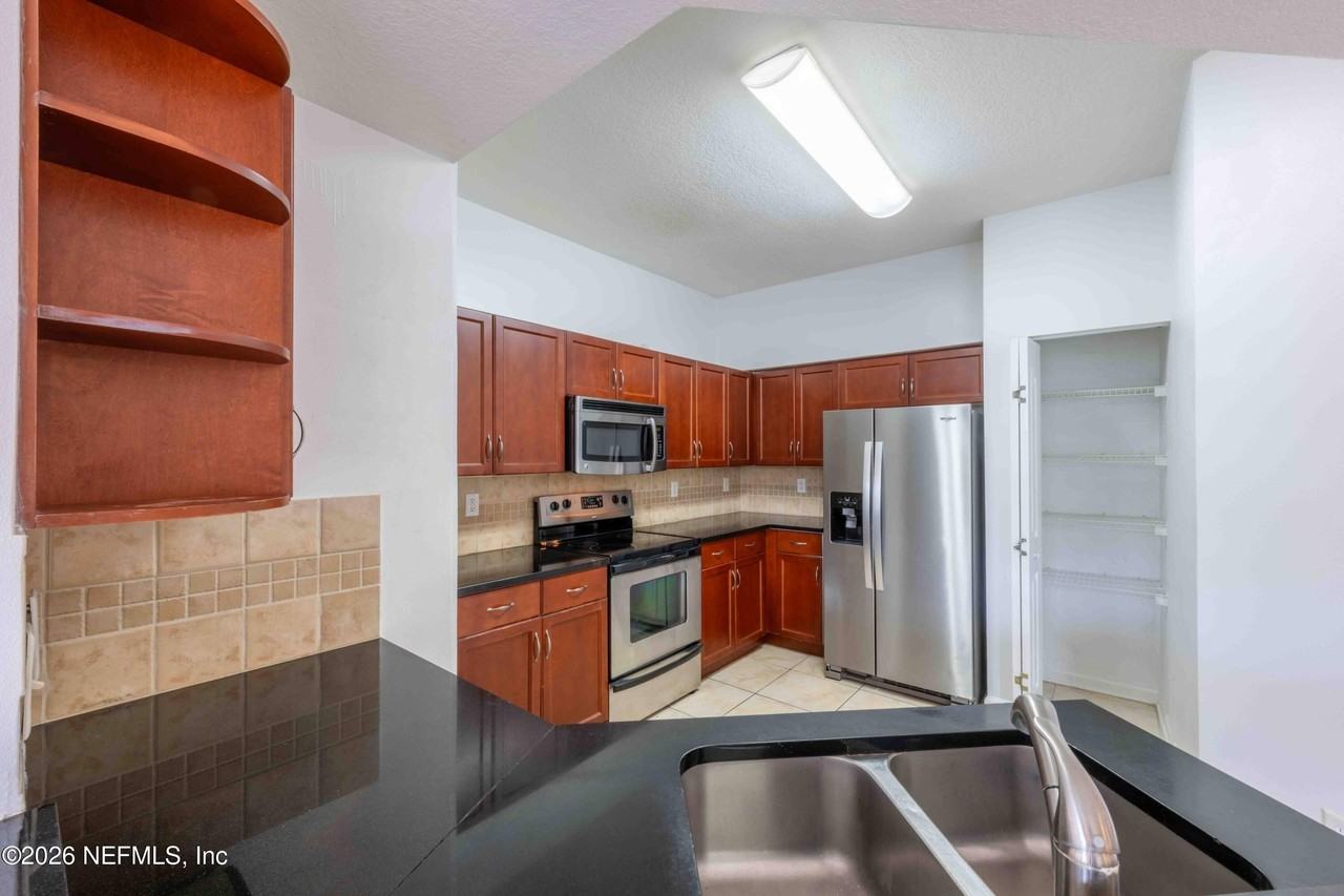 10435 Midtown Pkwy #344 - Photo 5 of 33