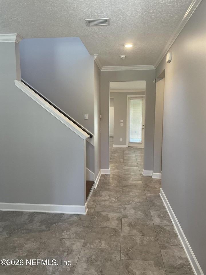 142 Jackrabbit Trl - Photo 3 of 50