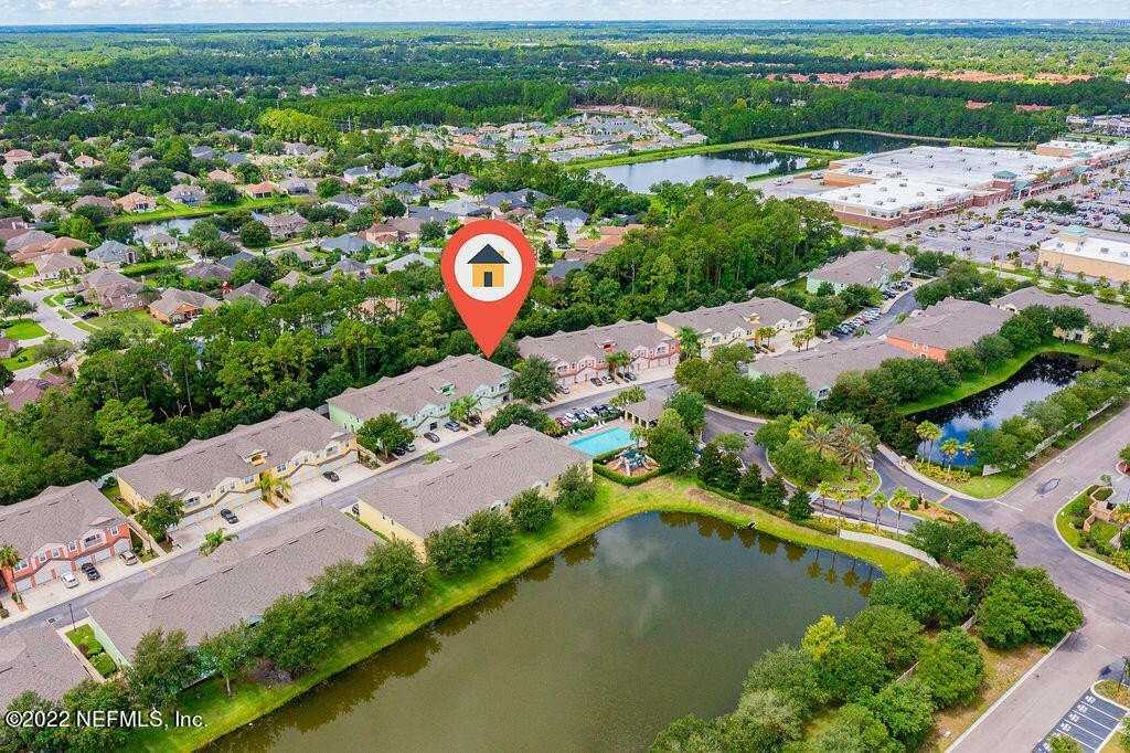 13808 Herons Landing Way Apt 5 - Photo 7 of 44