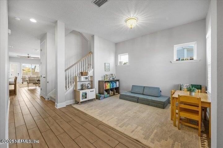 36 Foster Ln - Photo 2 of 18