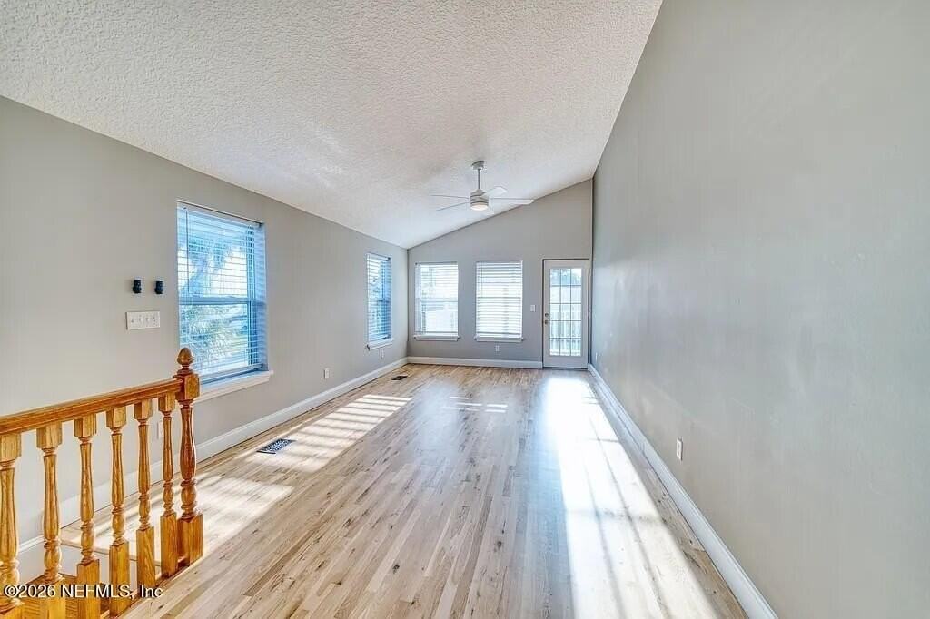 259 Riberia St Unit A - Photo 7 of 18