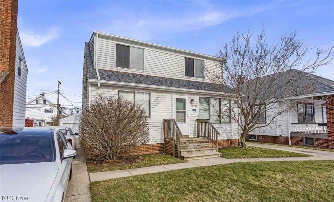 10725 Vernon Ave #2UP - Photo 2 of 22