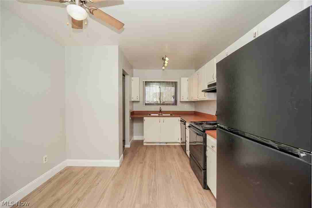 9471 Madison Ln - Photo 6 of 25