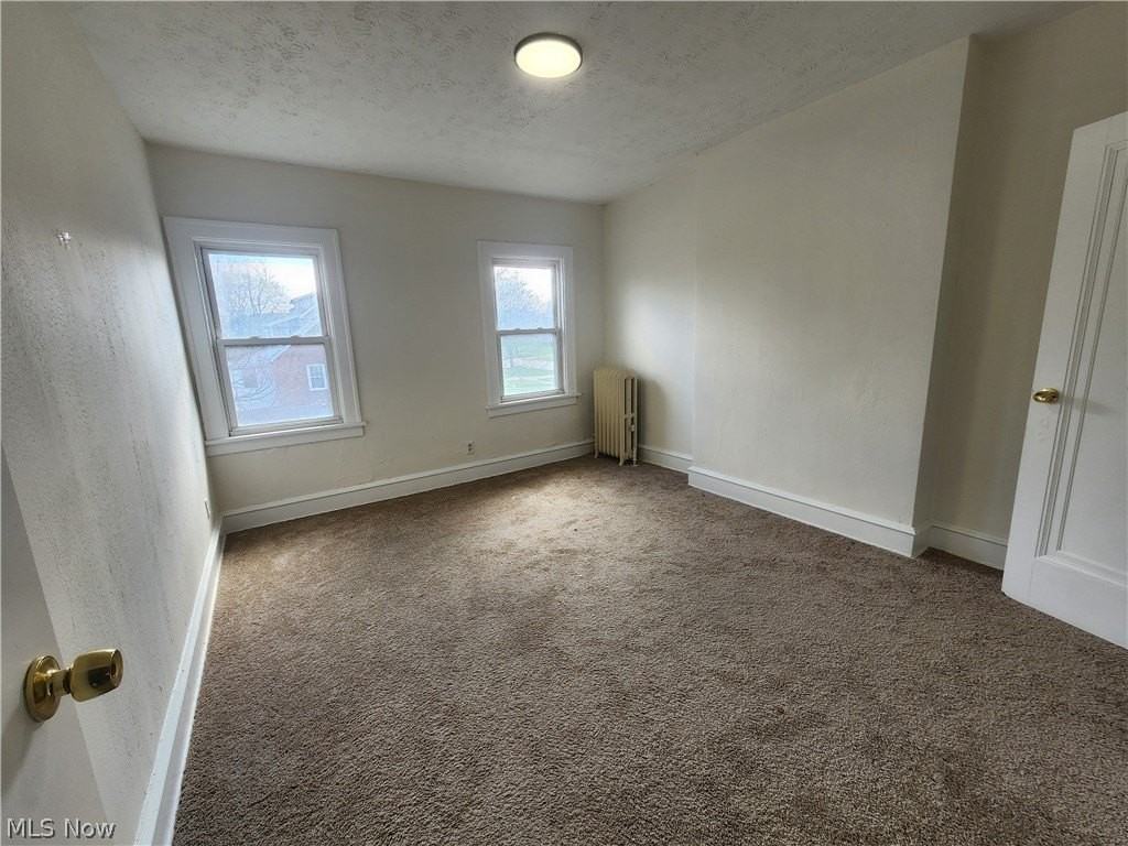 2060 Rossmoor Rd - Photo 7 of 12