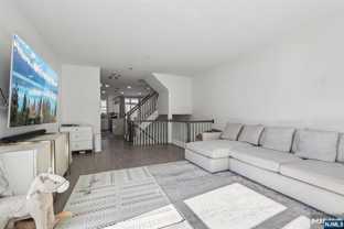 458 Buffalo Ct - Photo 1 of 1