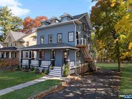 featured image of 101 Southern Pkwy