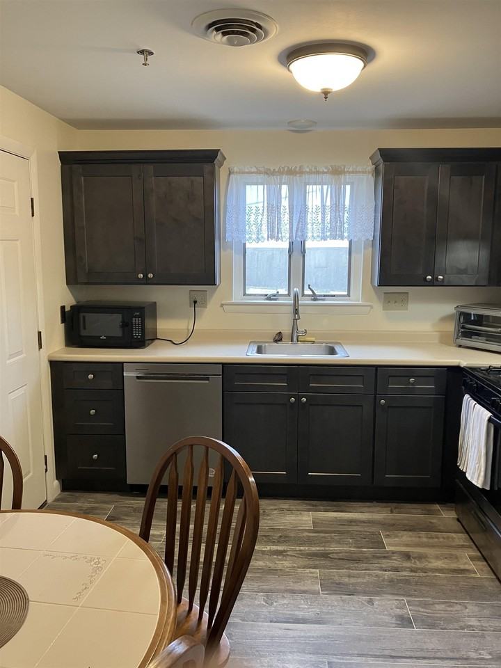 461 Ocean Blvd #6A - Photo 5 of 12