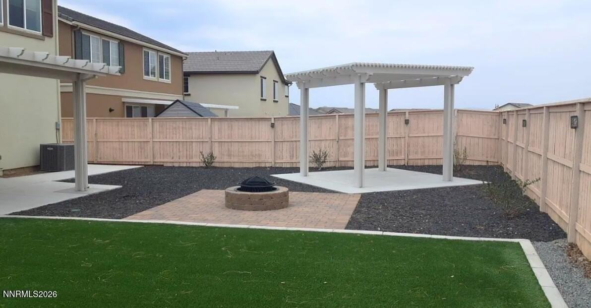 10696 Foxberry Park Dr - Photo 3 of 4