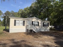 featured image of 461 Mclaws Rd #461