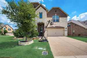 featured image of 321 Prairie Hill Trl