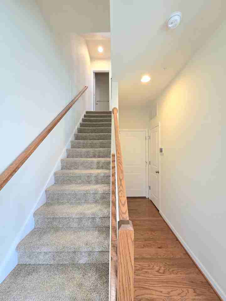 1113 Red Hawk Way #1 - Photo 6 of 50