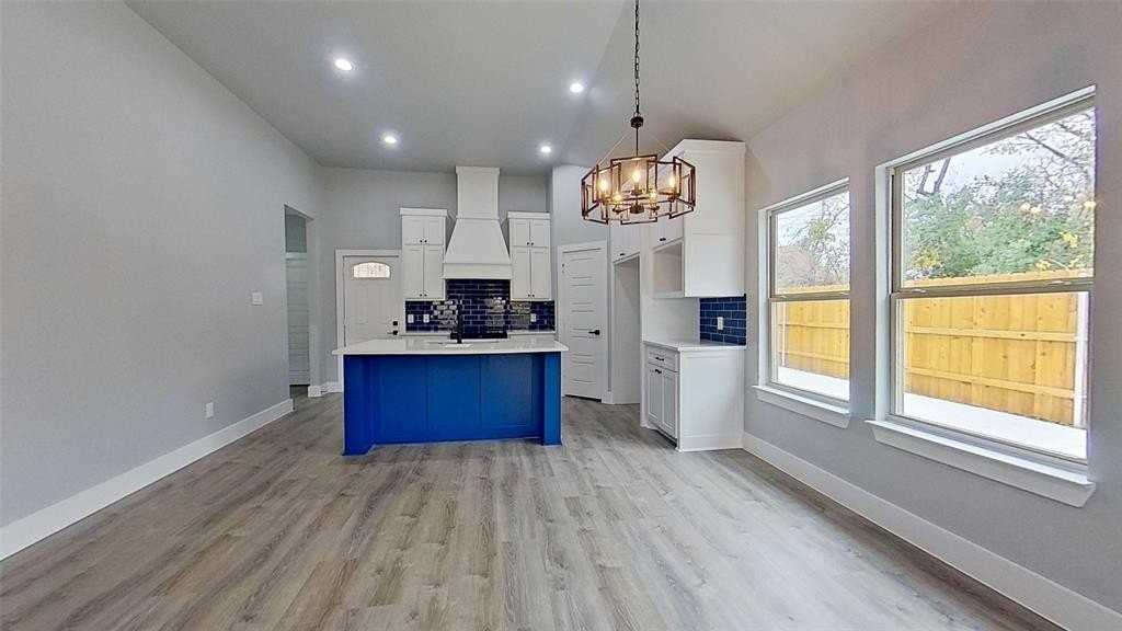 1228 E Leuda St - Photo 4 of 15