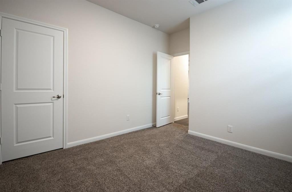 3608 Southbend Dr - Photo 4 of 22