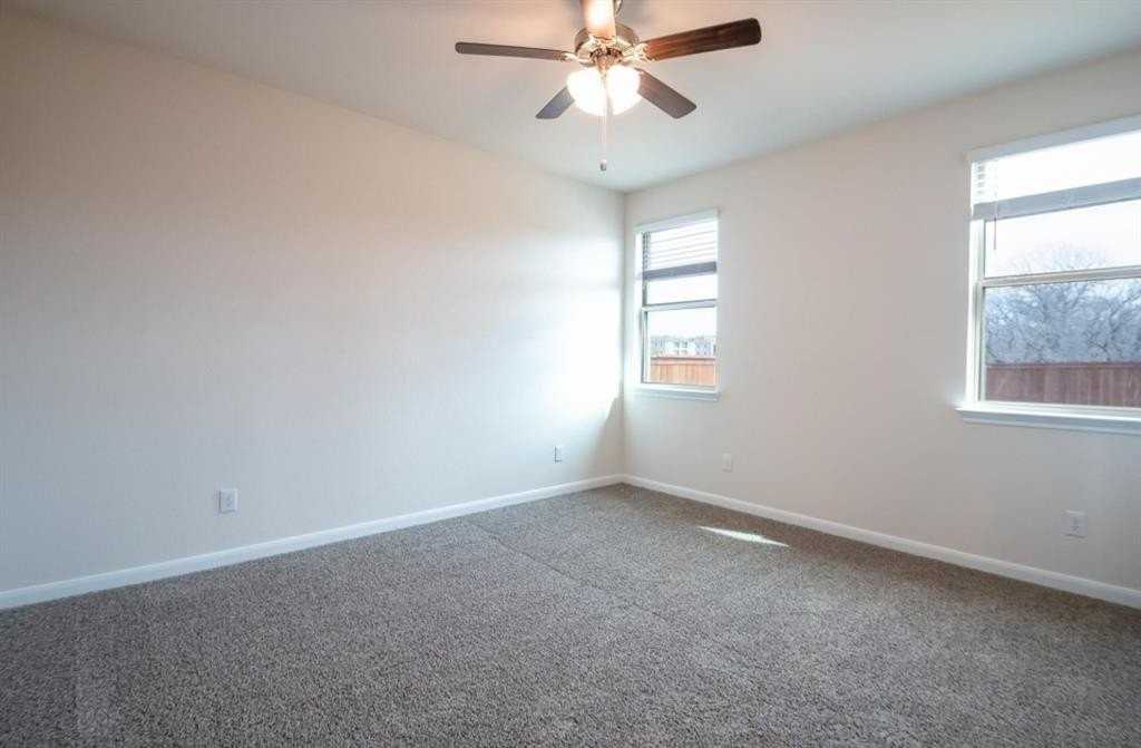 3608 Southbend Dr - Photo 7 of 22