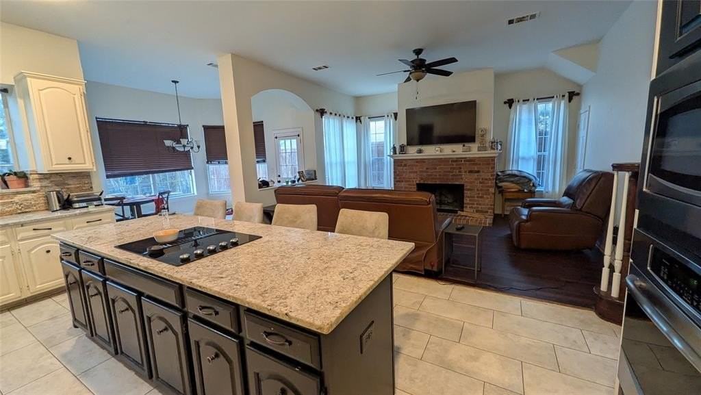 1905 Switzerland Ave - Photo 7 of 22