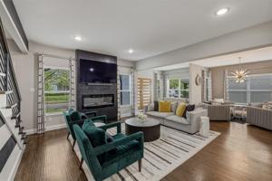 featured image of 5914 Goodwin Ave