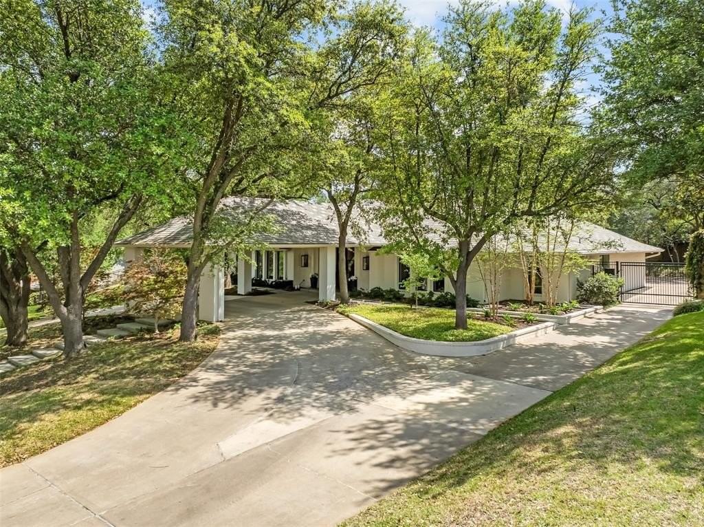 6117 Merrymount Rd - Photo 4 of 39