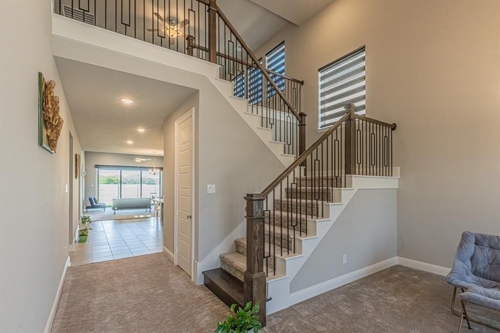 1224 20th St - Photo 4 of 39