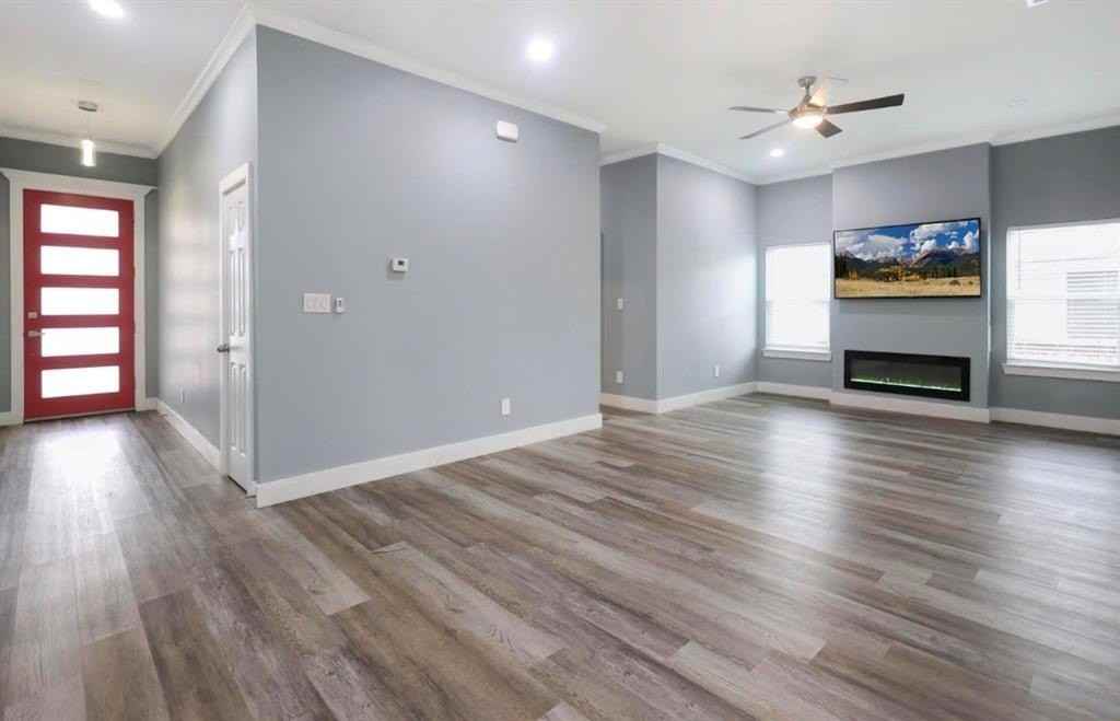 1519 Stonewall St - Photo 5 of 13