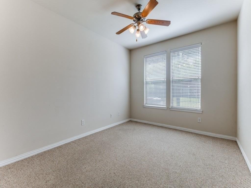 636 Gray Stone Ln - Photo 6 of 12